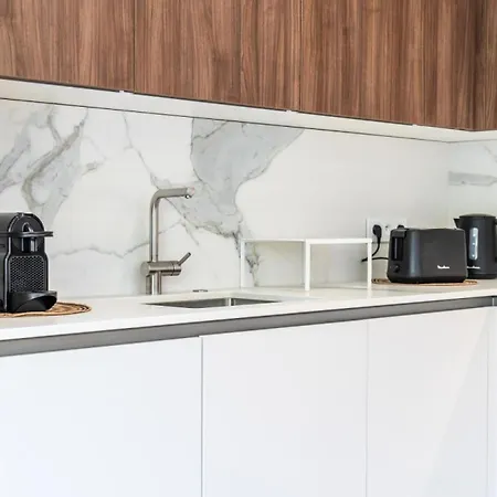 Διαμέρισμα Rare ! Rez-de-jardin 10 Minutes A Pied Du Centre - Rare ! Rez-de-jardin 10 Minutes A Pied Du Centre Mae-2413 *