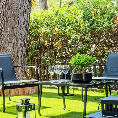 Rare ! Rez-de-jardin 10 Minutes A Pied Du Centre - Rare ! Rez-de-jardin 10 Minutes A Pied Du Centre Mae-2413 *